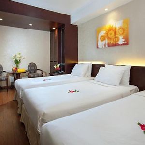 Economy Triple Room